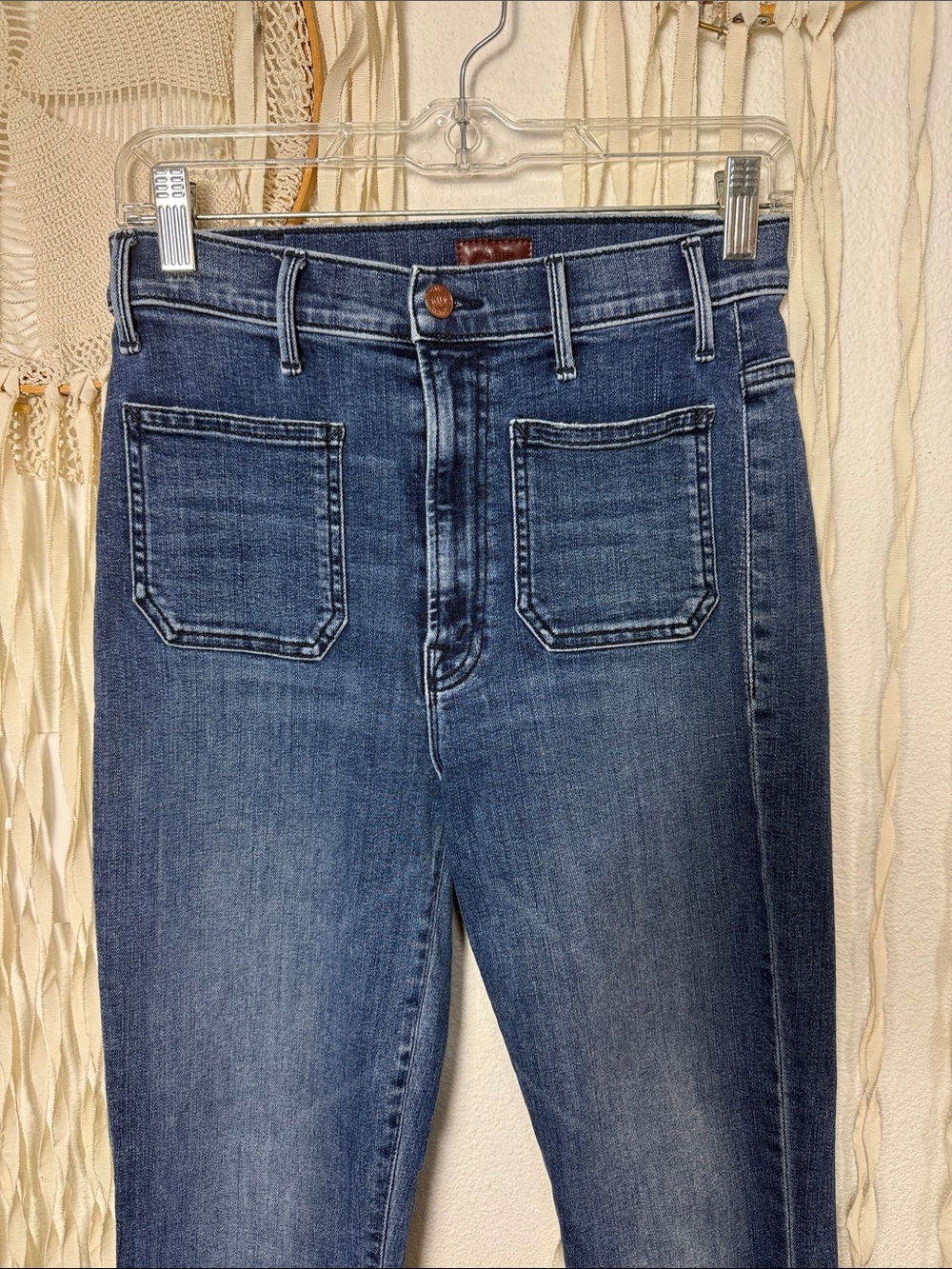 Mother Hustler Roller Patch Pocket Jeans in Out for The Evening Size 26 - Picture 3 of 15